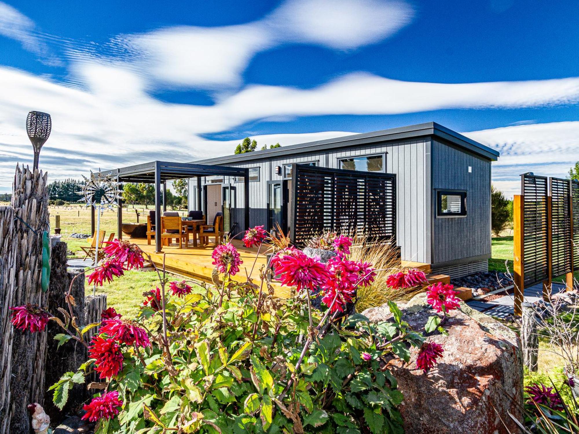 אוהקונה Mangateitei Views - Rangataua Tiny Home מראה חיצוני תמונה
