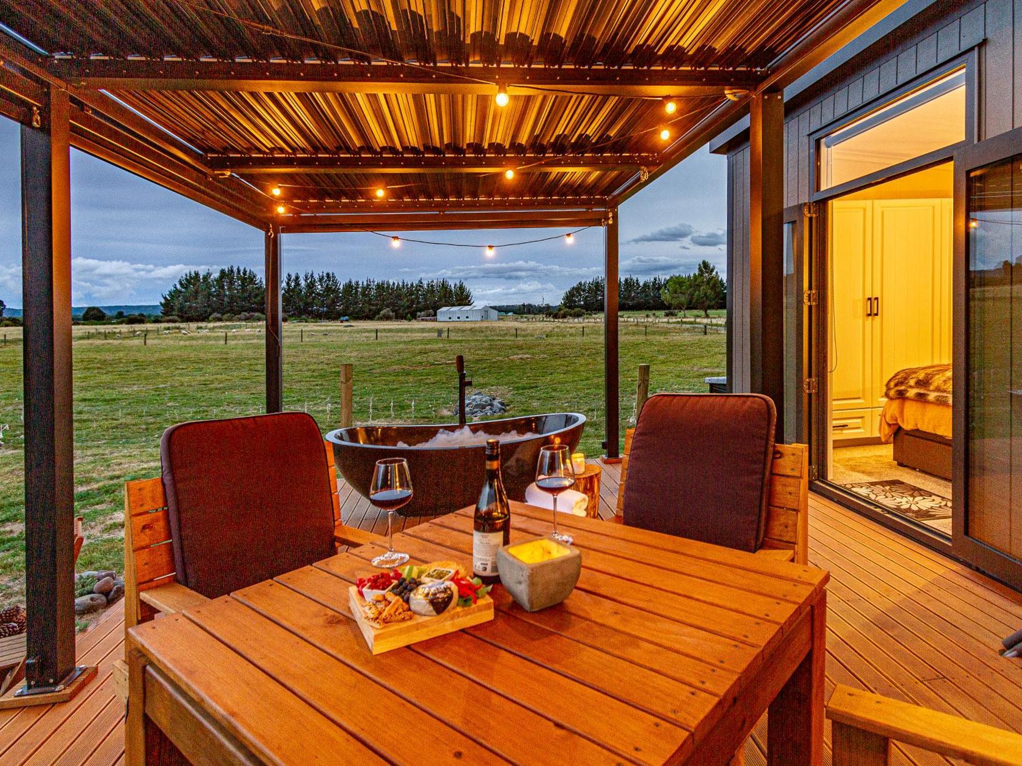 אוהקונה Mangateitei Views - Rangataua Tiny Home מראה חיצוני תמונה